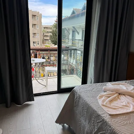 Hotel apartamentowy Orange Garden The Nordic Kemer