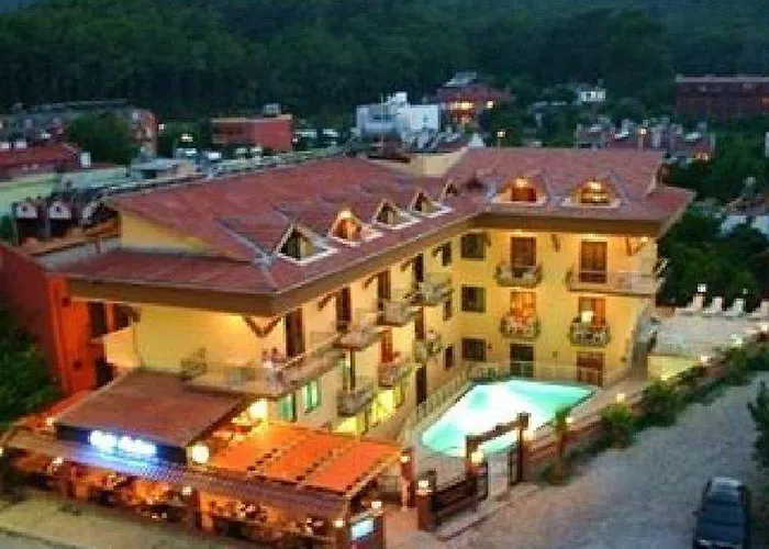 Orange Garden Aparts & The Nordic 4* Kemer