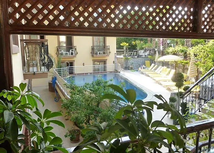 Orange Garden Aparts & The Nordic Apartmanhotel 4*