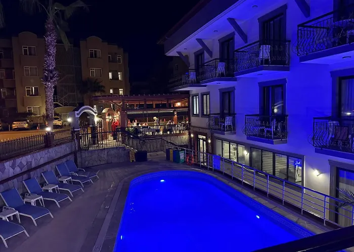 Orange Garden Aparts & The Nordic 4* كمر
