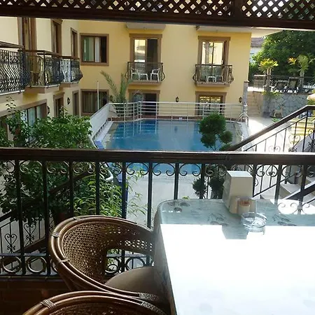 Orange Garden Aparts & The Nordic 公寓式酒店 4*