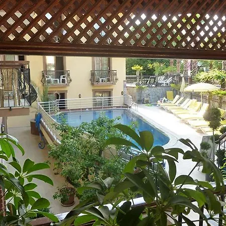 Orange Garden Aparts & The Nordic 公寓式酒店 4*